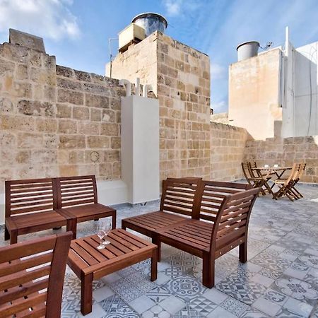 Vallettastay Old Lodge Apartment 3 Ngoại thất bức ảnh